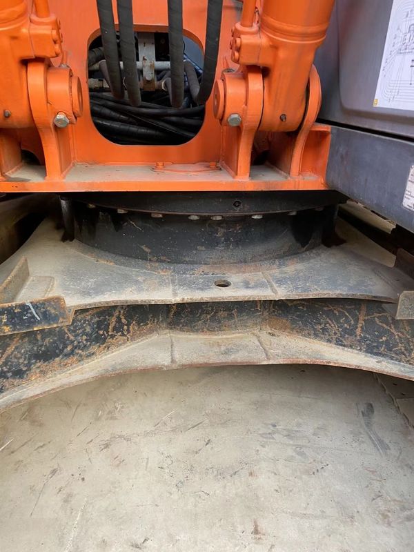 हिताची स्टॉक में 90% इस्तेमाल किया HITACHI ZX135us खुदाई मशीन, HITACHI ZX135us ZX120-6 ZX240-3g सस्ते मूल्य के साथ शंघाई में बिक्री के लिए