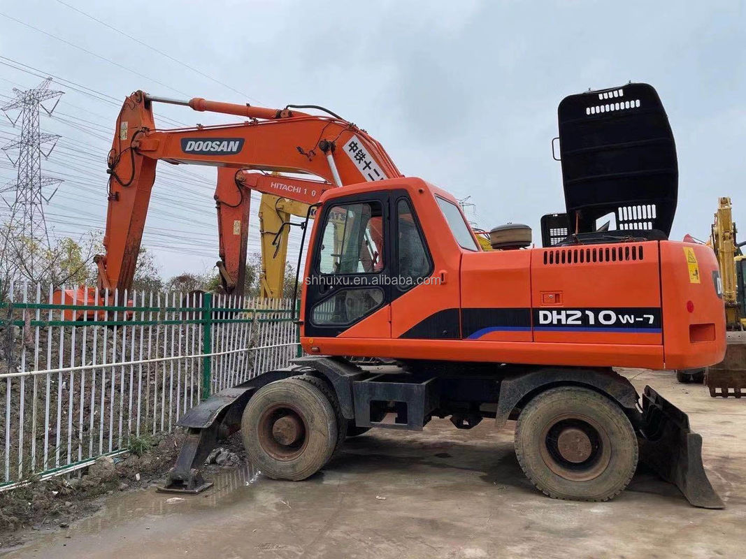 बिक्री के लिए सस्ती कीमत के साथ सेकंड हैंड क्वालिटी DOOSAN 210W खुदाई मशीन/उपयोगी हाइड्रोलिक क्रॉलर Doosan 210W खुदाई मशीन