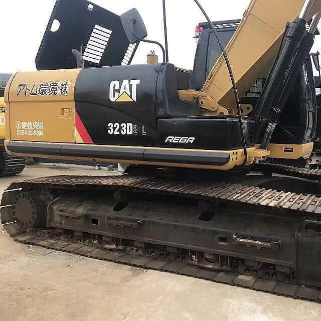 अच्छी हालत में,अच्छी कीमत पर बिकने वाली प्रयुक्त खुदाई मशीन CAT323