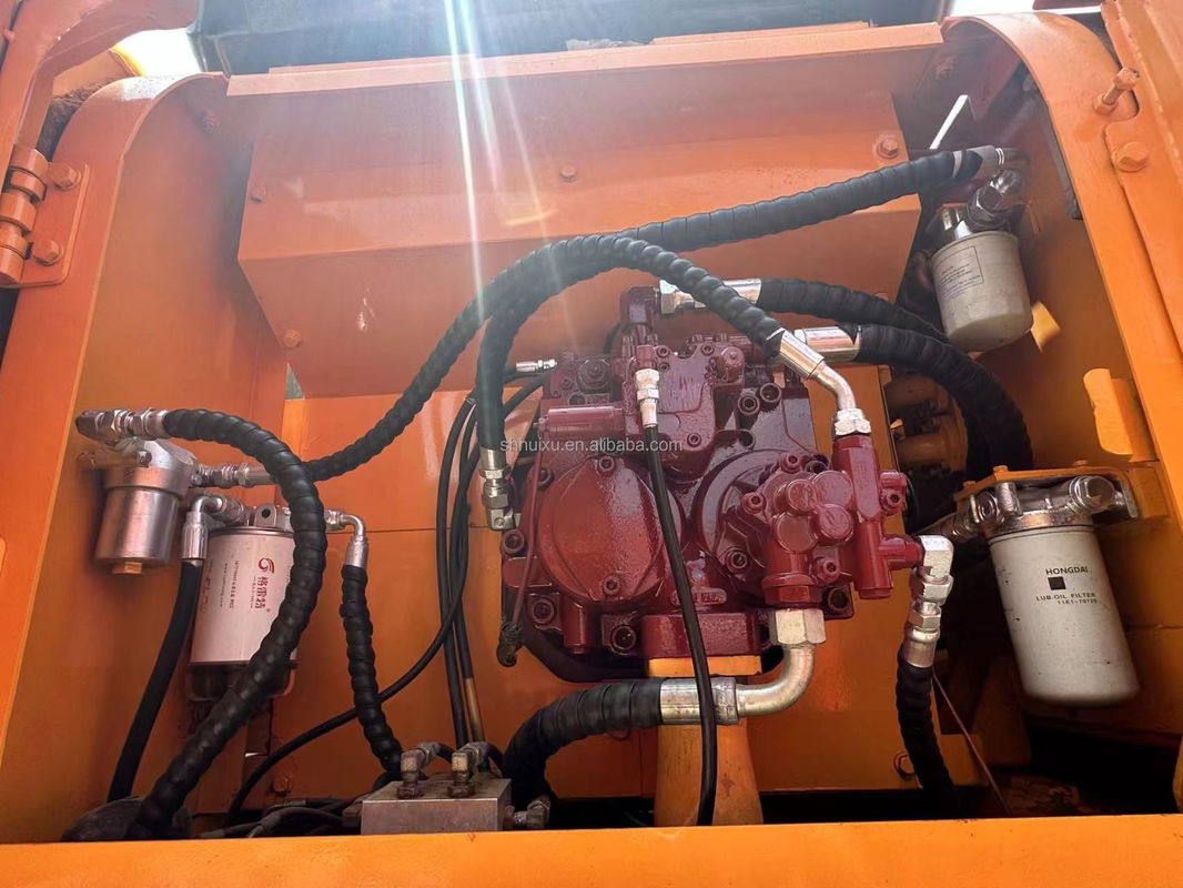 सेकंड हैंड अच्छी गुणवत्ता वाली पहिया उत्खनन मशीन HYUNDAI210W 21T बिक्री के लिए प्रयुक्त उत्खनन उत्खनन मशीन