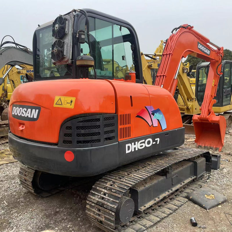 उच्च गुणवत्ता वाली प्रयुक्त मिनी खुदाई Doosan ZX60 निर्माण मशीन/दूसरा हाथ हाइड्रोलिक क्रॉलर खुदाई DOOSAN ZX60 कोरिया मूल
