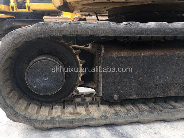 अच्छी गुणवत्ता का दूसरा हाथ छोटा क्रॉलर खुदाई CAT302 प्रयुक्त हाइड्रोलिक मिनी खुदाई कैटरपिलर मशीन कैटरपिलर स्टॉक में