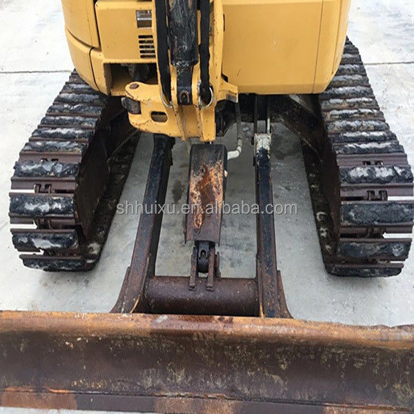 अच्छी गुणवत्ता वाली प्रयुक्त हाइड्रोलिक मिनी खुदाई CAT303.5 सेकंड हैंड छोटी क्रॉलर कैटरपिलर खुदाई बिक्री के लिए कैटरपिलर स्टॉक में