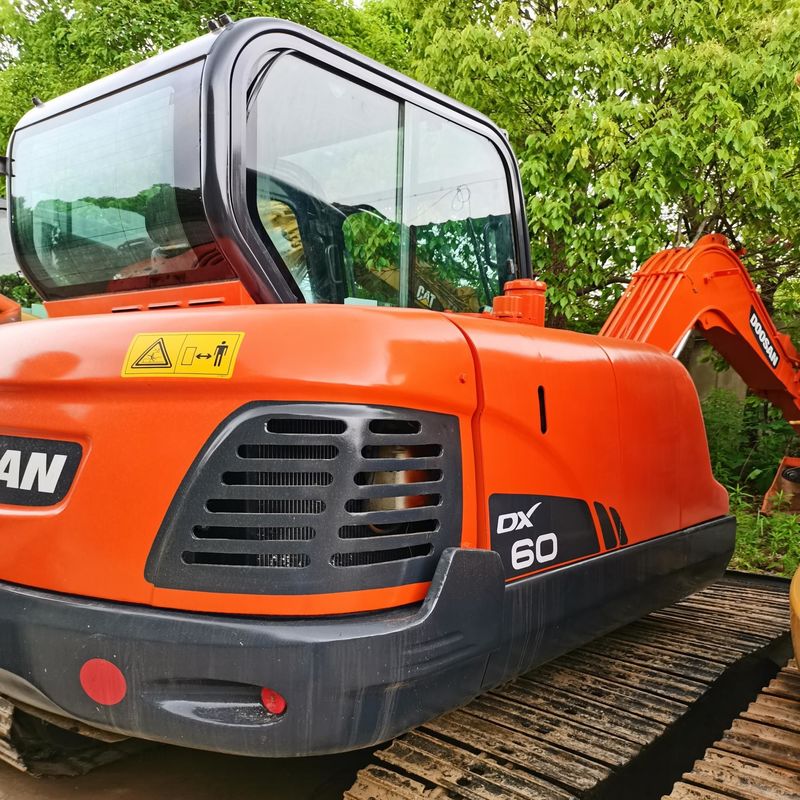 इस्तेमाल किया मूल मिनी खुदाई मिनी खुदाई Doosan DX 60 मिनी इस्तेमाल किया खुदाई