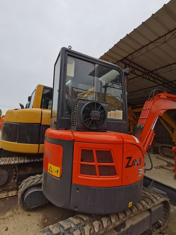 3 टन हिताची zx30U उपयोग किया गया खुदाई मशीन zaxis 30U छोटे खुदाई मशीन zx30u जापानी-उपयोग किया गया-खोदने की मशीन-बिक्री के लिए