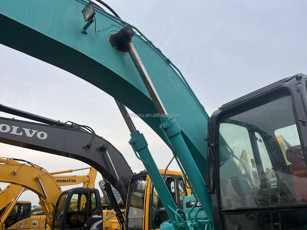 प्रयुक्त खुदाई Kobelco SK200 गर्म बिक्री उत्पाद द्वितीय हाथ KOBELCO SK200 बिक्री पर