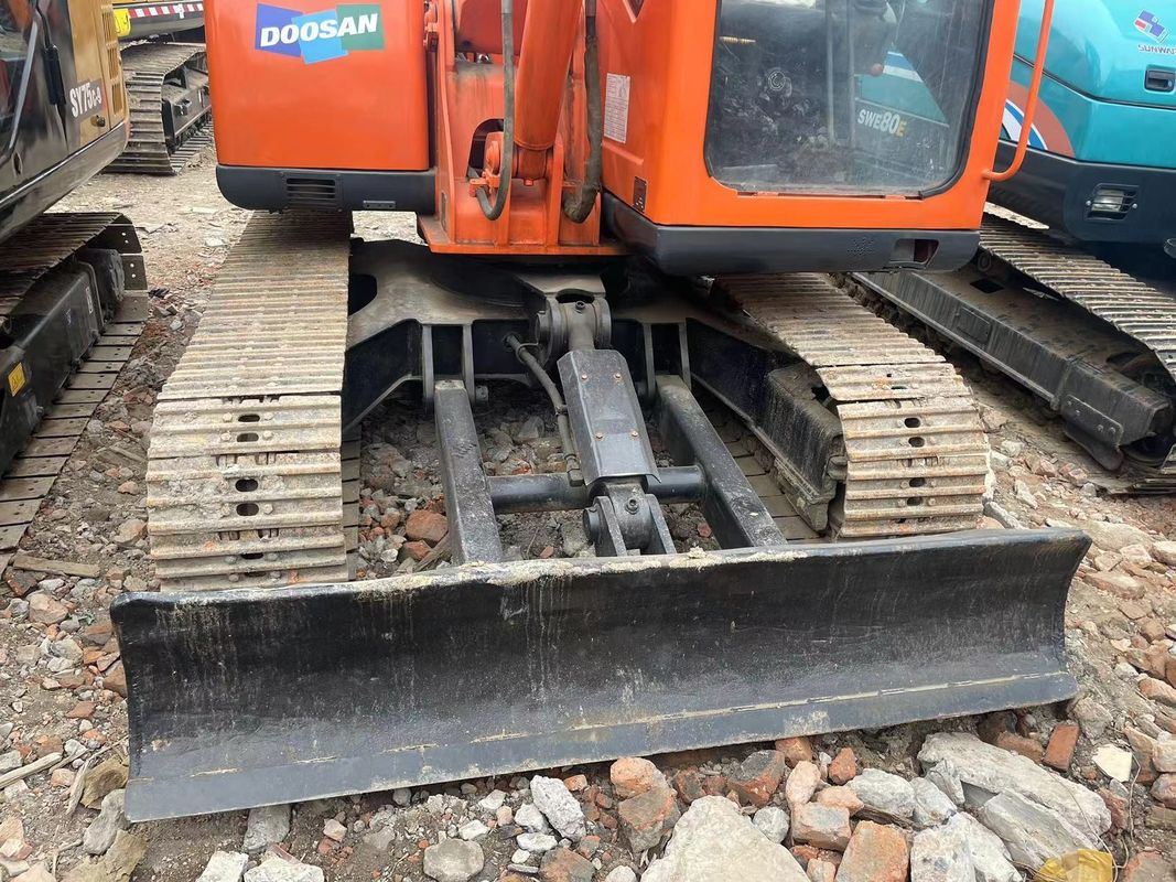अच्छा प्रदर्शन खुदाई Doosan DX75 छोटे खुदाई मशीनों का इस्तेमाल किया 6 टन खुदाई बिक्री के लिए मिनी सबसे अच्छा खुदाई