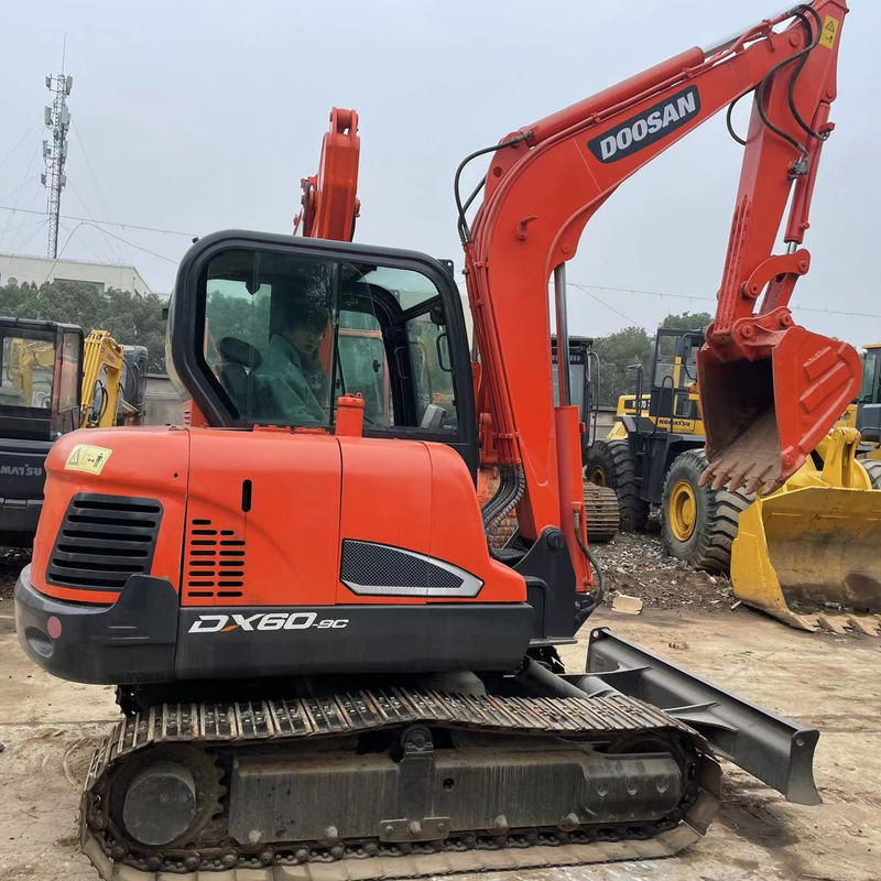 Doosan DX60 खुदाई मशीनों के लिए मिनी खुदाई बिक्री मिनी प्रयुक्त मिनी खुदाई मशीन