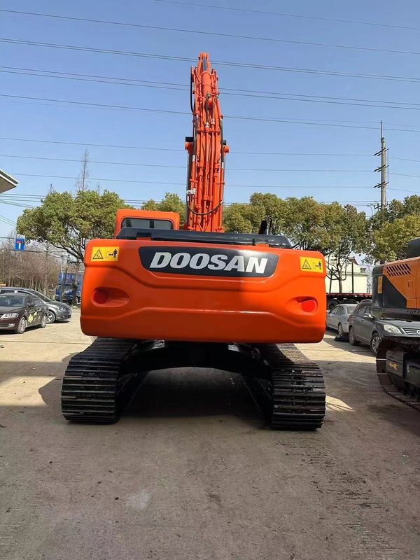मूल पेंट और स्थिति बिक्री के लिए सेकंड हैंड खुदाई मशीन Doosan DX225LC