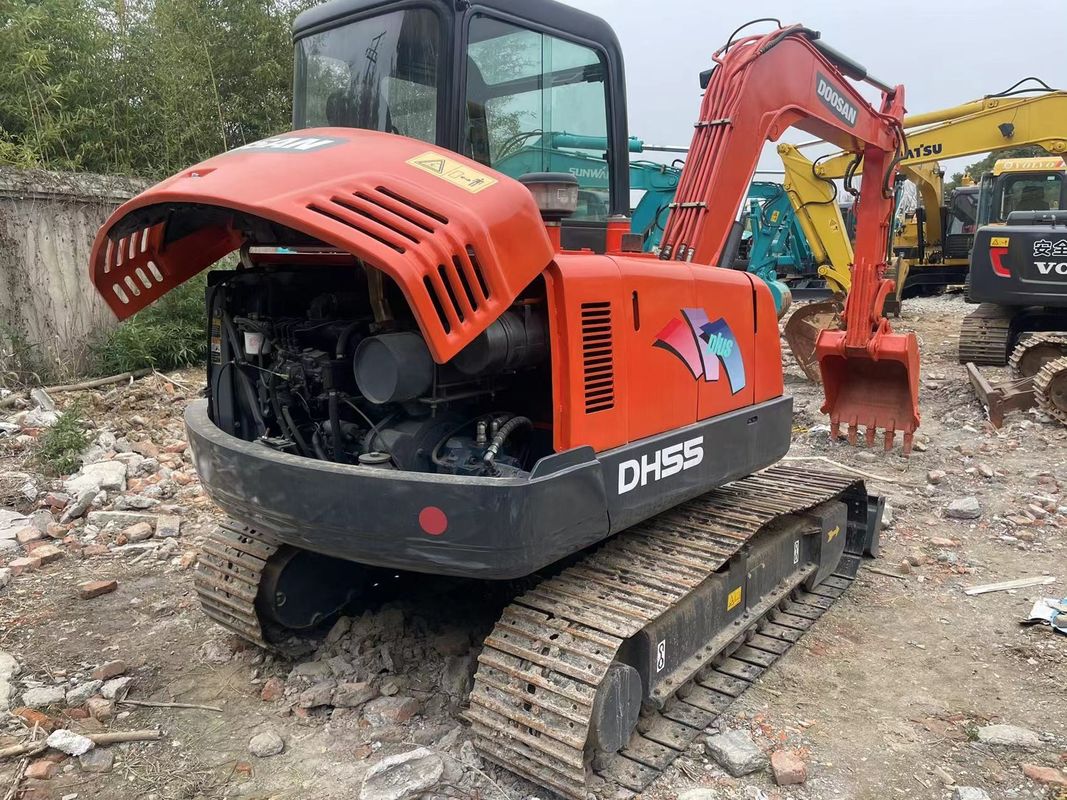 मिनी इस्तेमाल क्रॉलर खुदाई मशीन Doosan dx55/सेकंड हाथ उच्च गुणवत्ता वाले खुदाई Doosan dx55