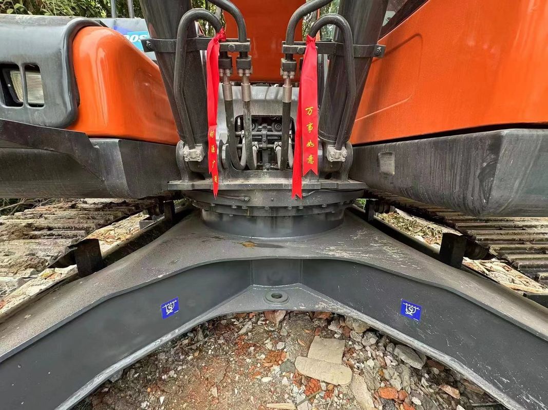 चीन शंघाई में बिक्री पर इस्तेमाल किया खुदाई मशीन doosan dh225 /कम काम के घंटे इस्तेमाल किया doosan dh225