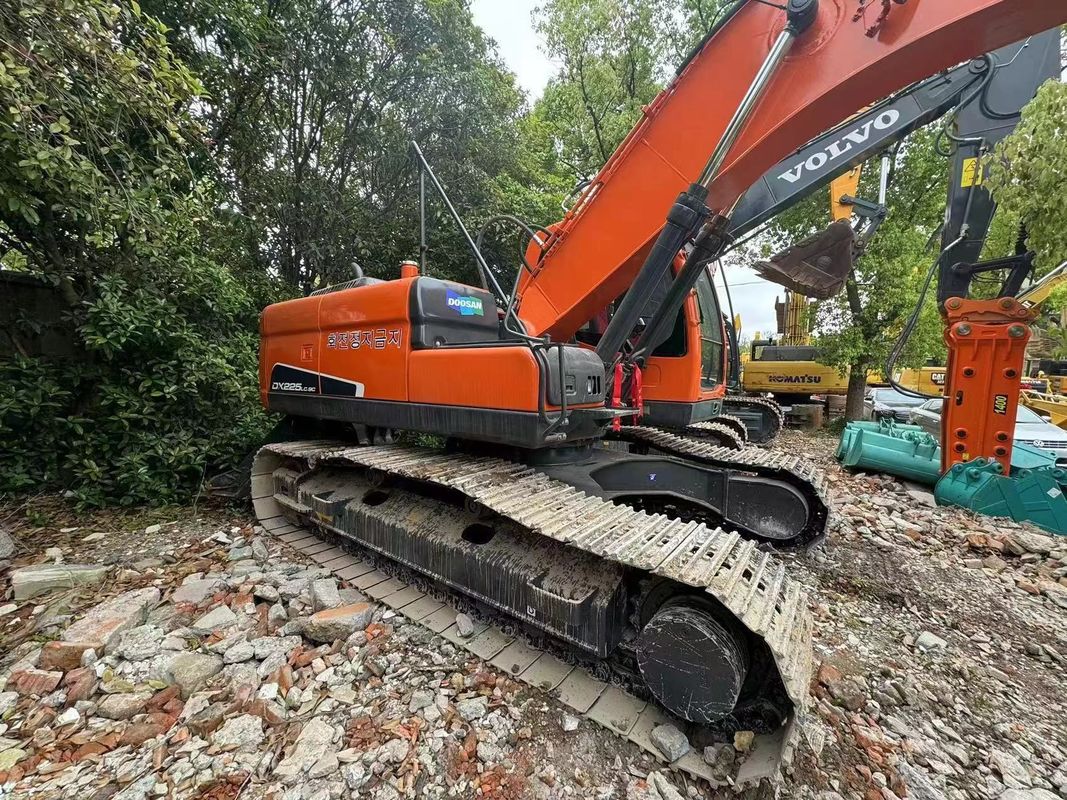 चीन शंघाई में बिक्री पर इस्तेमाल किया खुदाई मशीन doosan dh225 /कम काम के घंटे इस्तेमाल किया doosan dh225