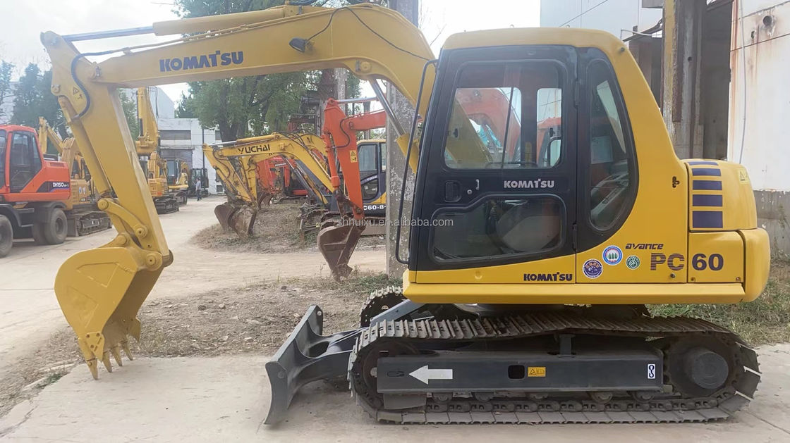 कोमात्सु इस्तेमाल किया खुदाई मशीन कोमात्सु PC200 20ton दूसरे हाथ मूल जापान अधिशेष अच्छी स्थिति में कोमात्सु खुदाई मशीन