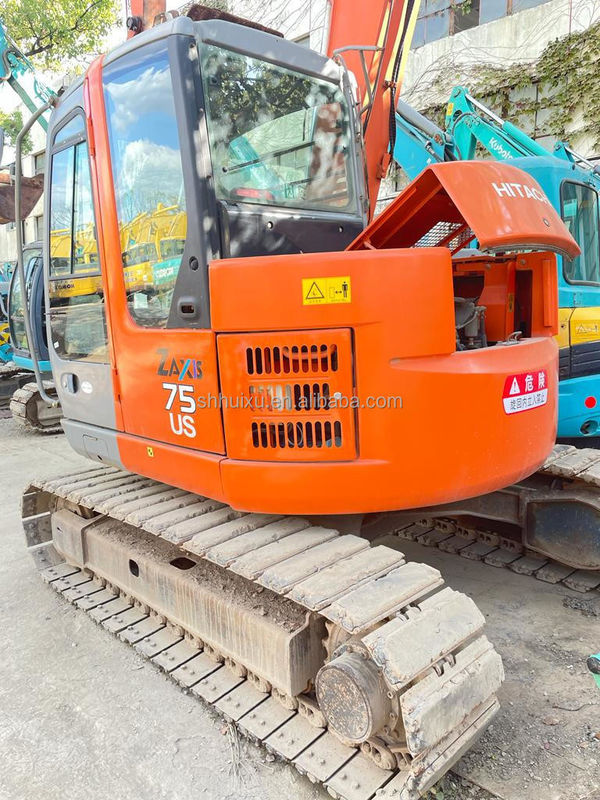 स्टॉक में Hitachi जापान मूल Hitachi ZX75 सेकंड हैंड हाइड्रोलिक क्रॉलर खुदाई/उपयोग किया गया मिनी खुदाई Hitachi ZX75 अच्छी गुणवत्ता सस्ती कीमत