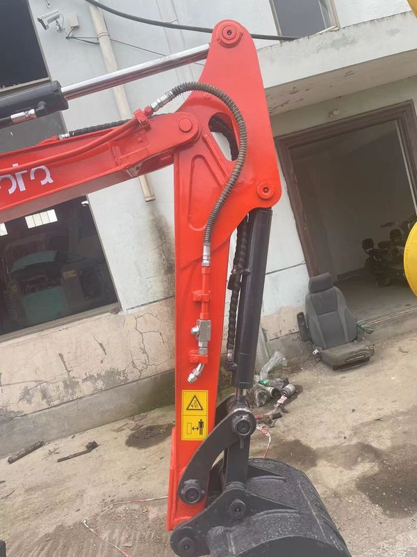 प्रयुक्त मिनी खुदाई Kubota40 जापान मूल सस्ती कीमत/दूसरा हाथ हाइड्रोलिक क्रॉलर खुदाई Kubota40 उच्च गुणवत्ता