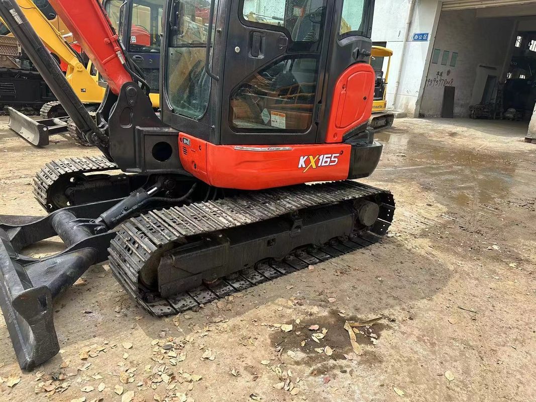 प्रयुक्त मिनी खुदाई Kubota165 जापान मूल सस्ती कीमत/दूसरा हाथ हाइड्रोलिक क्रॉलर खुदाई Kubota165 उच्च गुणवत्ता