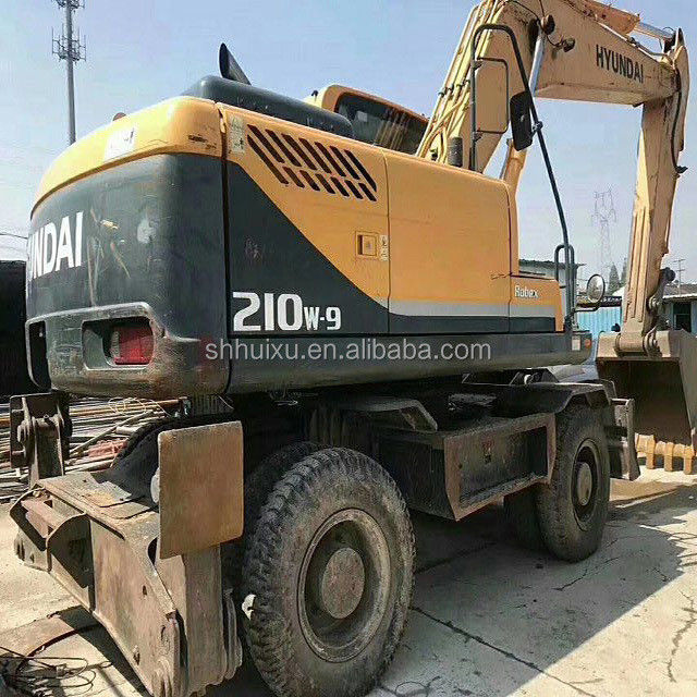 कोरिया मूल 2014 इस्तेमाल किया हुआंडई r210w-9 पहिया खुदाई/टायर मशीन R210w-9 हुंडई बिक्री के लिए
