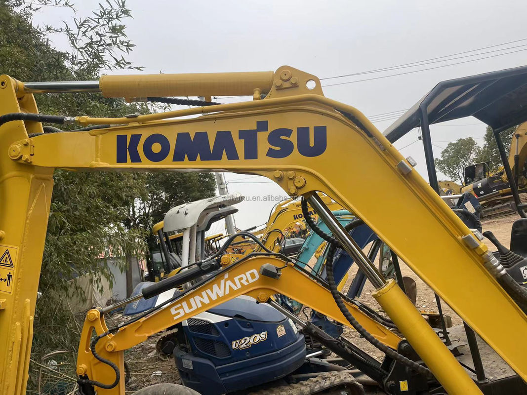 स्टॉक में कम कीमत मिनी खुदाई खुदाई Komatsu PC20 बिना कैब खुदाई जापान प्रयुक्त Komatsu हाइड्रोलिक मिनी खुदाई क्रॉलर
