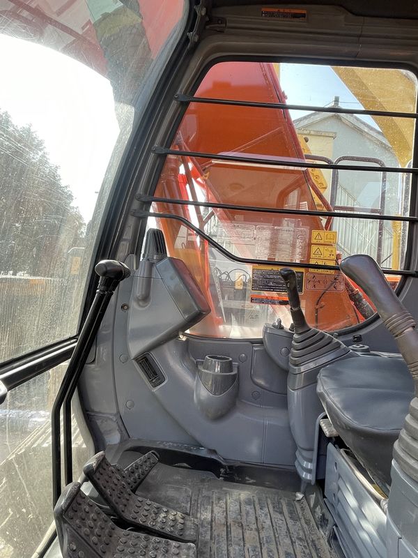 हिताची Zx120 60 70 क्रॉलर इस्तेमाल किया खुदाई चीन सस्ते शंघाई में बिक्री के लिए