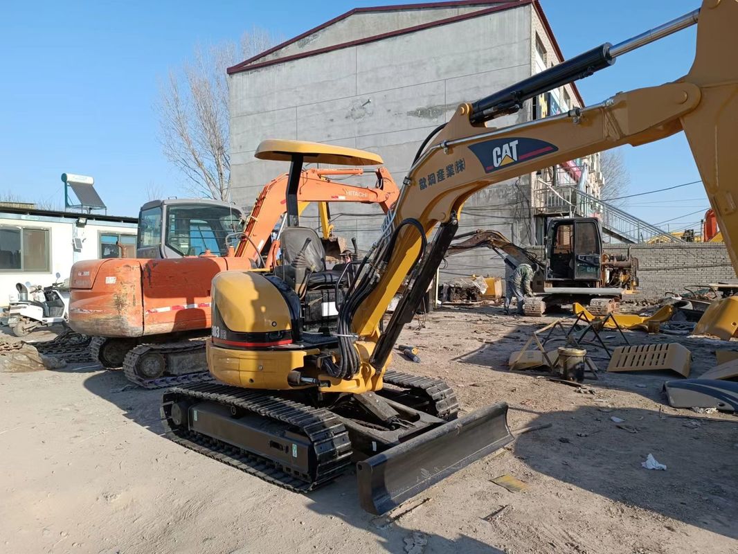 मिनी डिगर CAT 303 हाइड्रोलिक ग्राउंड मूविंग मशीन बिक्री के लिए1TON 2TON 3TON.used excavator cat301.5 CAT302 CAT303