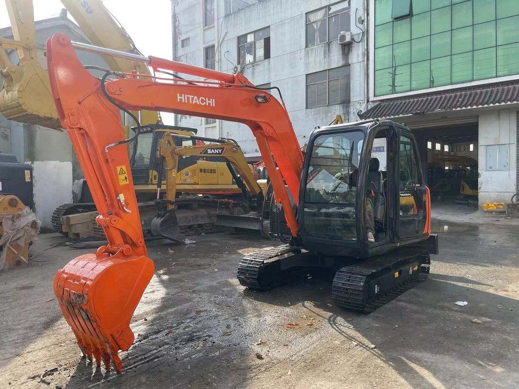 मूल कारखाना निर्मित गुणवत्ता hitachi इस्तेमाल किया zx60 6 टन मिनी खुदाई मशीनों 60T hitachi मशीनरी कारखाने की कीमत