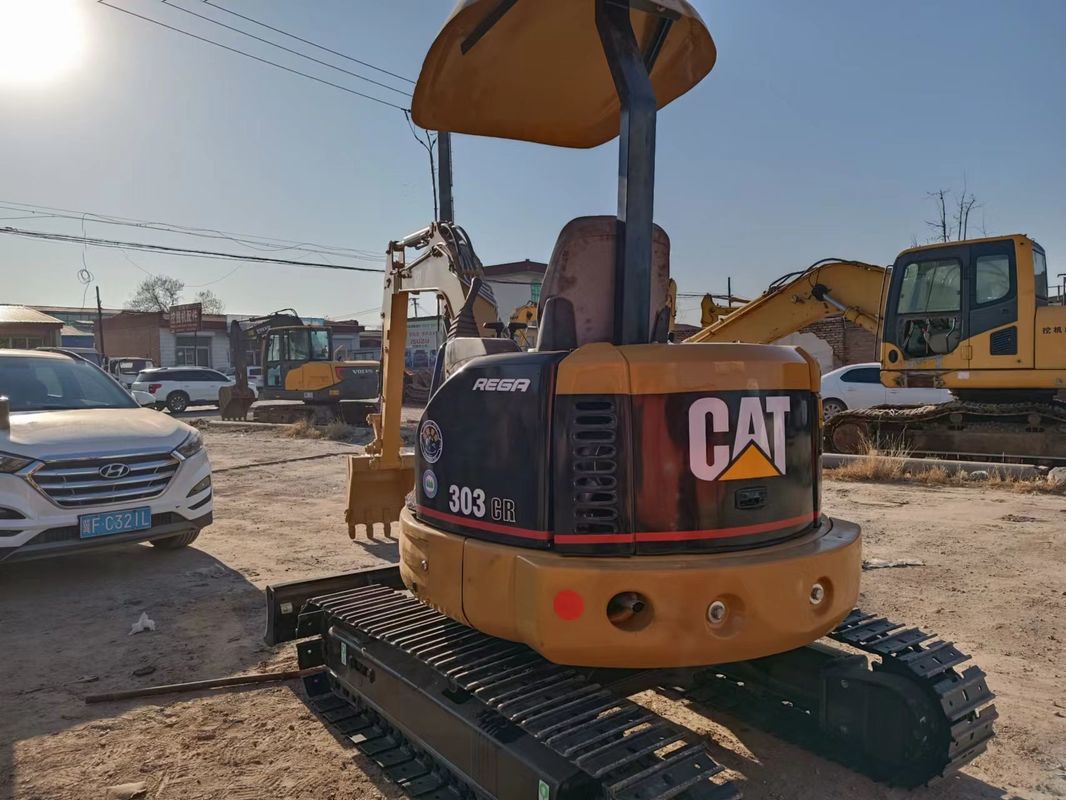 बिना ड्राइविंग कैब के इस्तेमाल की गई पैदल खुदाई CAT303 बिक्री के लिए इस्तेमाल की गई मिनी खुदाई