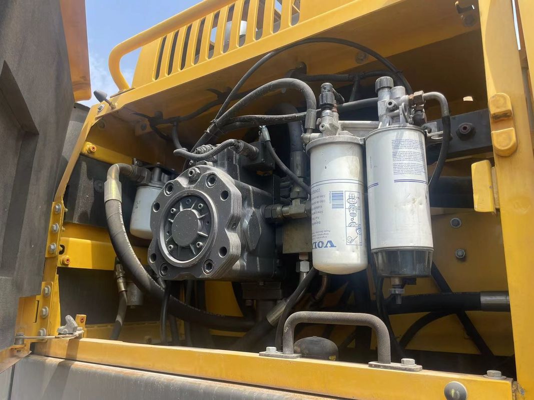 प्रयुक्त खुदाई मशीन VOLVO EC480/स्विट्जरलैंड मूल मशीनरी भारी उपकरण मशीनरी प्रयुक्त मशीन 48T