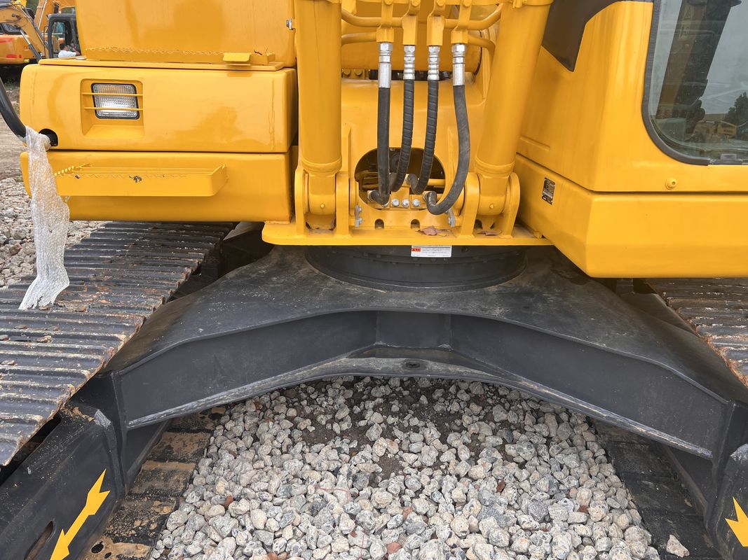 प्रयुक्त हाइड्रोलिक क्रॉलर खुदाई Komatsu pc130 अन्य निर्माण मशीनें प्रयुक्त खुदाई Komatsu pc130 सस्ती कीमत