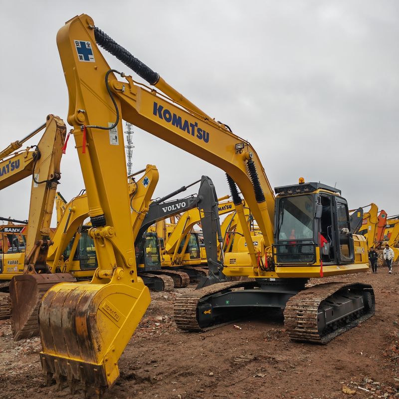 सेकंड हैंड KOMATSU240-8LC खुदाई मशीन उच्च गुणवत्ता वाले CAVATOR KOMATSU PC240-8 कम कीमत पर बिक्री पर