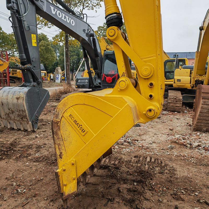 सेकंड हैंड KOMATSU240-8LC खुदाई मशीन उच्च गुणवत्ता वाले CAVATOR KOMATSU PC240-8 कम कीमत पर बिक्री पर