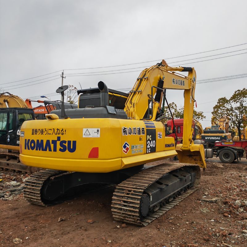 सेकंड हैंड KOMATSU240-8LC खुदाई मशीन उच्च गुणवत्ता वाले CAVATOR KOMATSU PC240-8 कम कीमत पर बिक्री पर