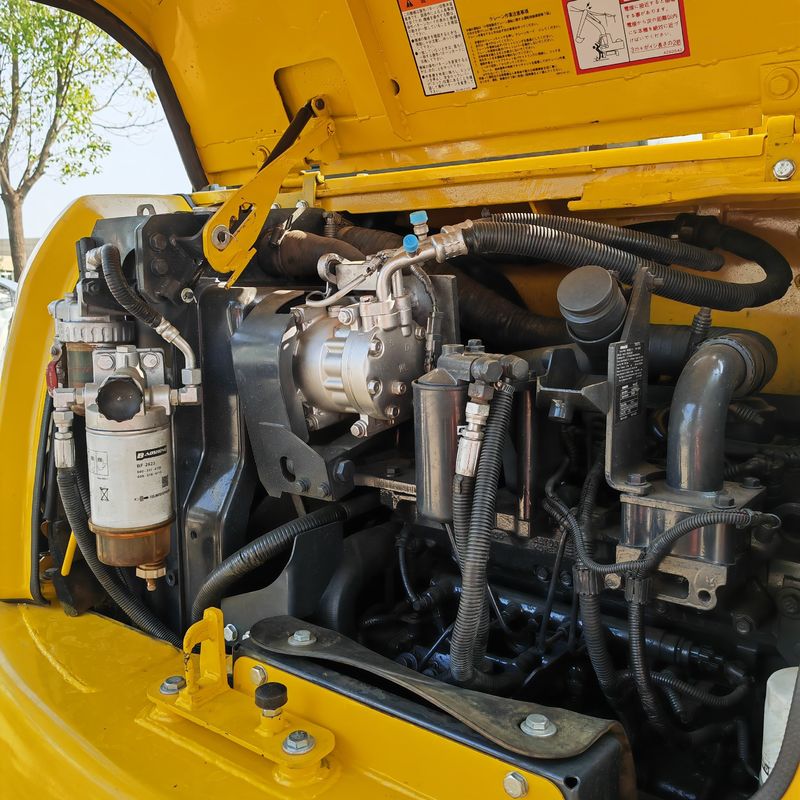कम कामकाजी घंटों के लिए इस्तेमाल किया खुदाई मशीन komatsu pc70-8/उच्च शक्ति का इस्तेमाल किया खुदाई मशीन Komatsu pc70-8