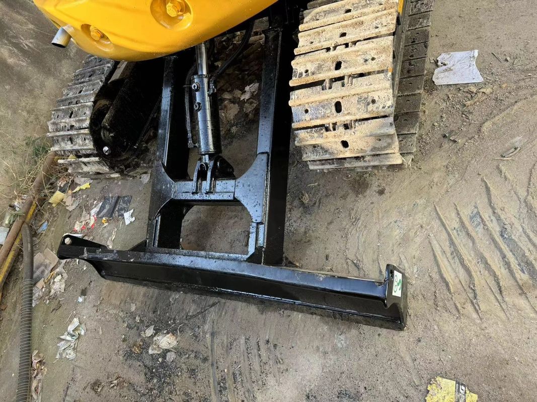 विश्वसनीय गुणवत्ता कारखाने की कीमत ट्रैक्टर मिनी इस्तेमाल किया खुदाई CAT 303 घर के काम के लिए