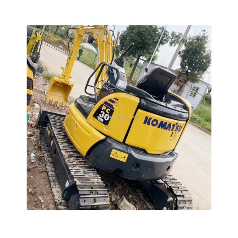 स्टॉक उत्पाद में इस्तेमाल किया komatsu pc30/मिनी एक्सकेवेटर सेकंड हैंड komatsu pc30 बिक्री पर
