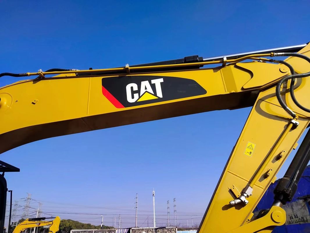 20 टन उच्च खुदाई शक्ति का उपयोग किया गया उत्खनन CAT320D/सेकंड हाथ कम काम के घंटे उत्खनन 20YON CAT 320D