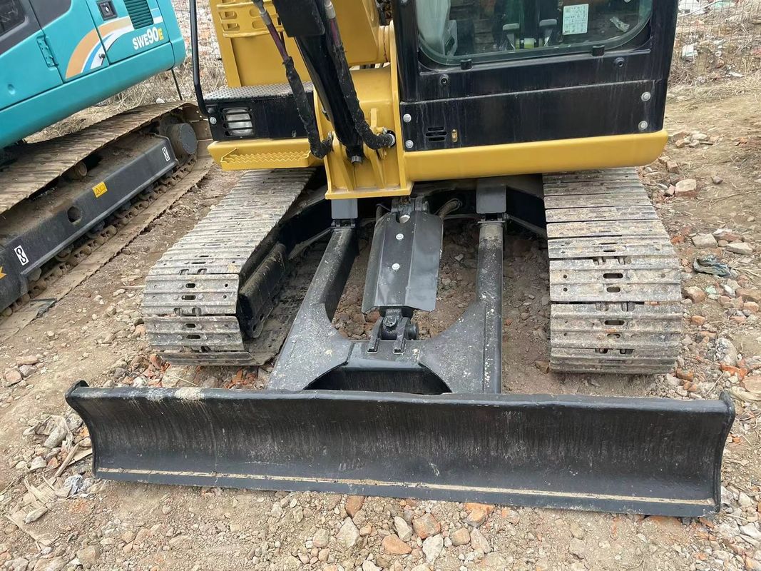 5.5टन प्रयुक्त खुदाई मशीन MINI CARALER CAT305.5E स्टॉक में सेकंड हैंड CAT305.5E बिक्री के लिए