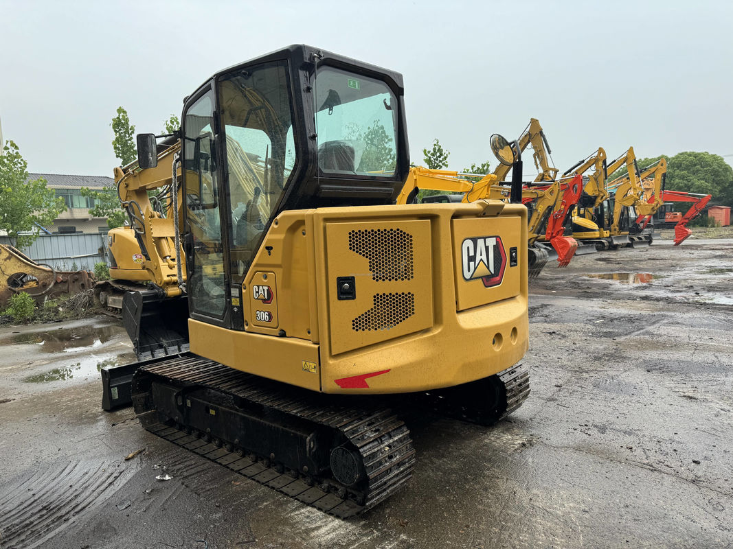 स्टॉक में नया आगमन इस्तेमाल किया खुदाई मशीन cat306/सेकंड हाथ क्रॉलर खुदाई मशीन cat306 बिक्री पर